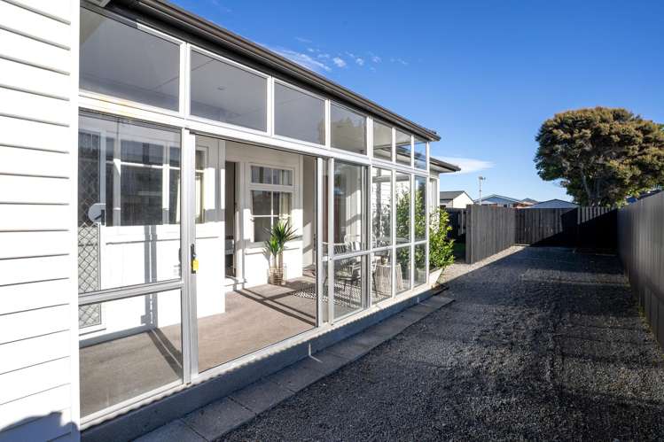 17 Woodgrove Avenue North New Brighton_16