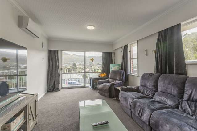 61 Taylor Terrace Tawa_1