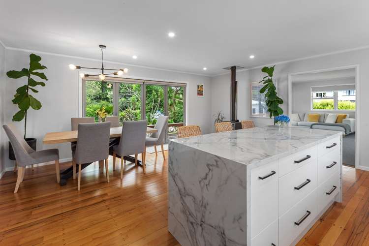 38 Dip Road Te Kamo_4