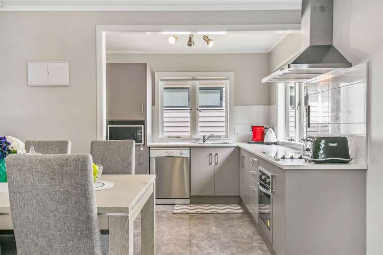 96 Stanley Road Glenfield_2