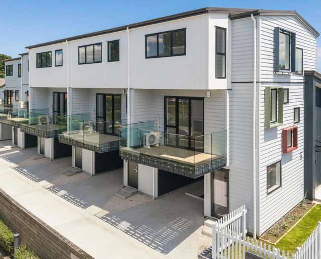 Stylish Three-Level Living in a Prime, Convenient Location