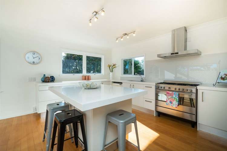 1/37 Exmouth Road Northcote_7