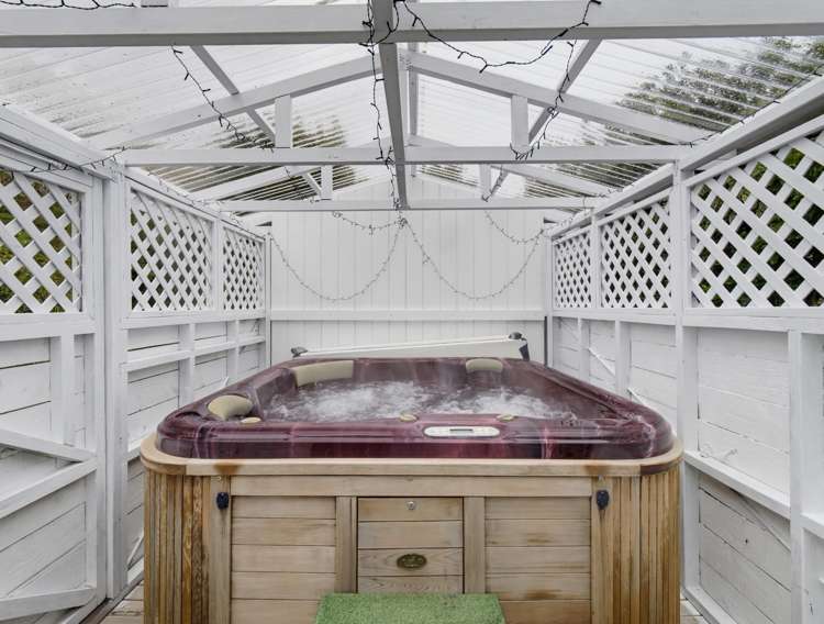 133 Sumnervale Drive Sumner_22