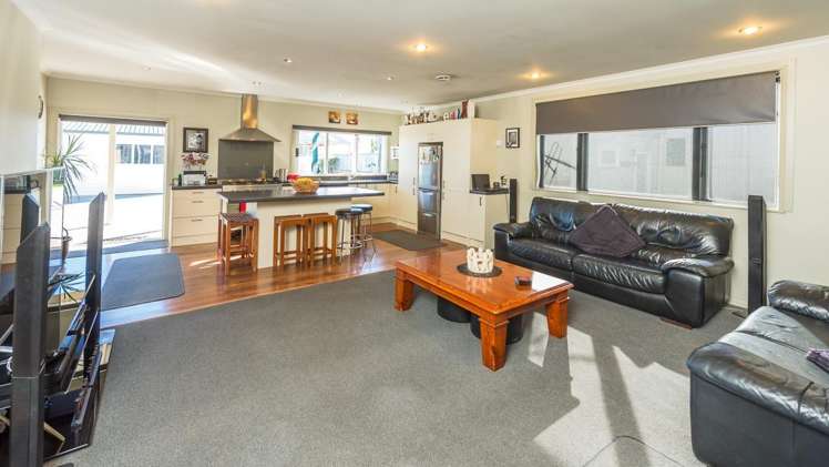 106 Glasgow Street 1235_4