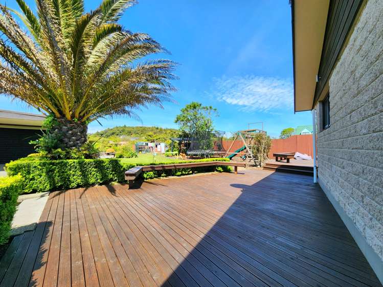 10 Gilbert Road Paroa_28