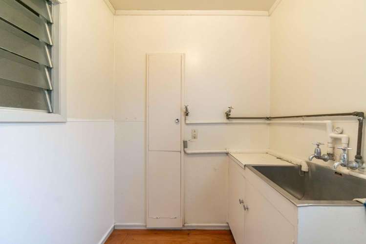 6 Samuel Place Queenwood_16