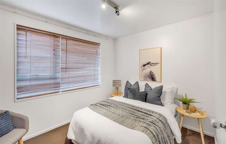 34 Walpole Street Waltham_10