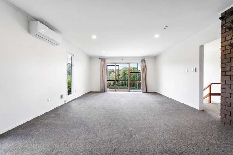 38 Makora Road Massey_25