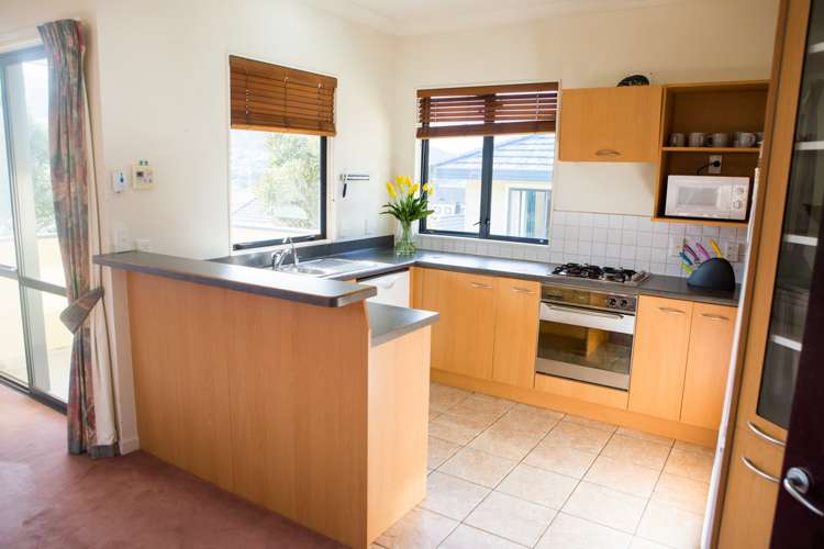 5/5 Court Road Tawa_23