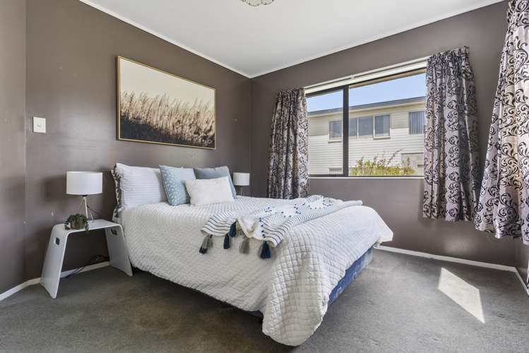 283c Glengarry Road Glen Eden_18