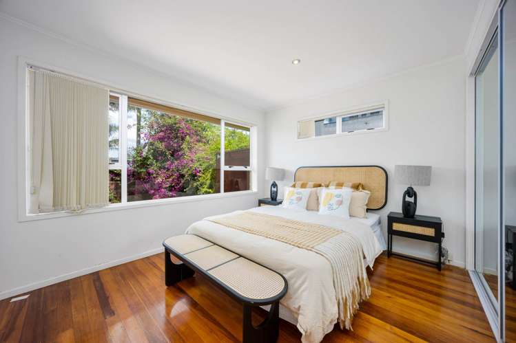 48 Lyons Avenue Murrays Bay_24