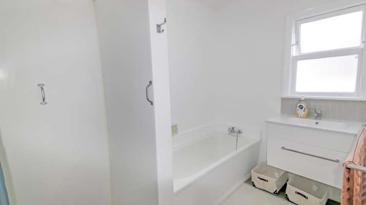 85 Normandale Rd Normandale_13