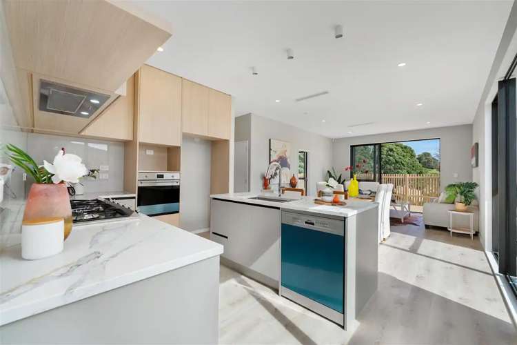 34 Whakairo Crescent_5