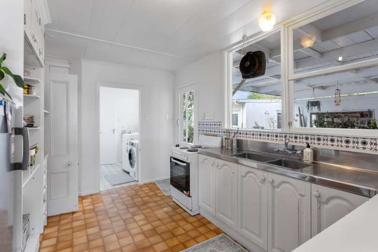 6 Atmore Avenue Otaki_10