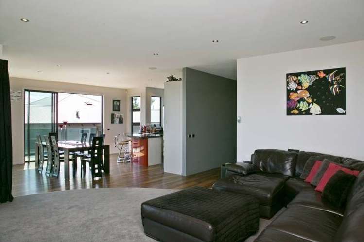 39 Magnolia Rise Waipahihi_8