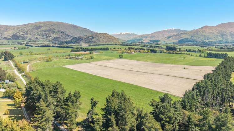 38 Sarginson Lane Wanaka_14