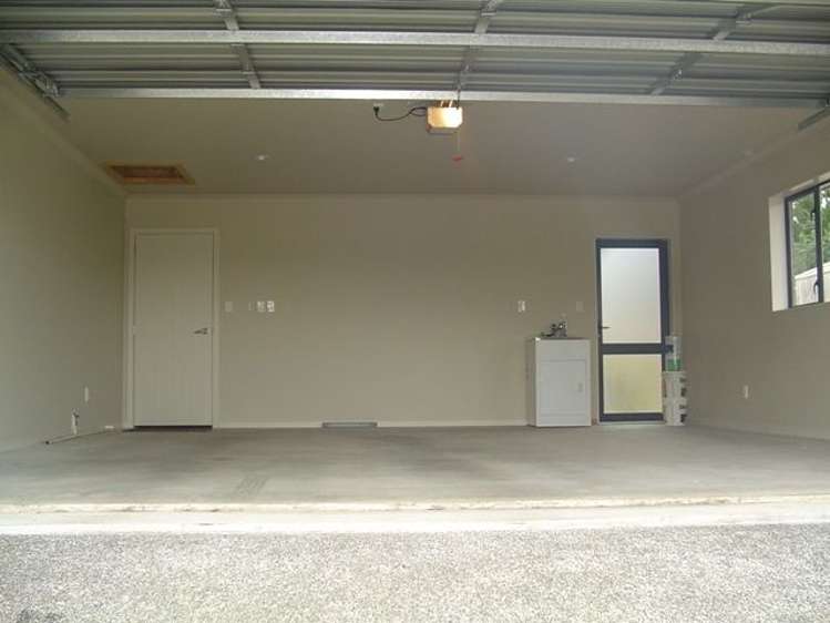 15 Charles Close Springvale_1