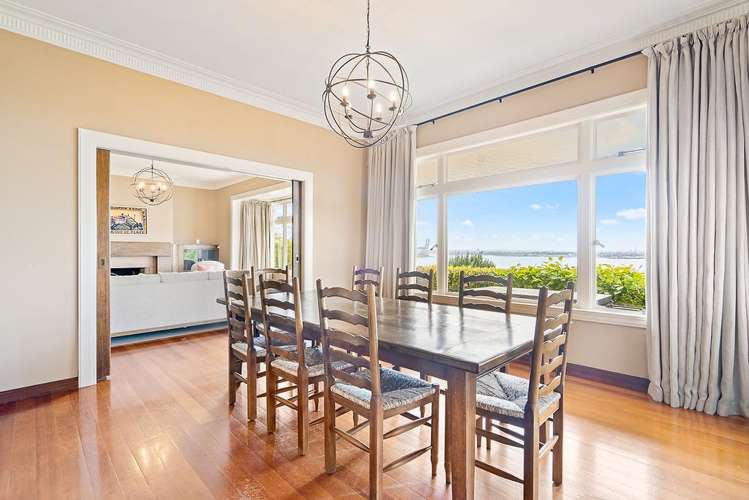82 Paritai Drive Orakei_5