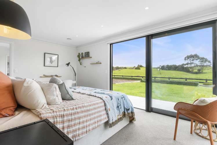 38 Hawthorne Lane 1694_16