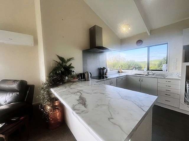 371 Morgan Street 10766_1