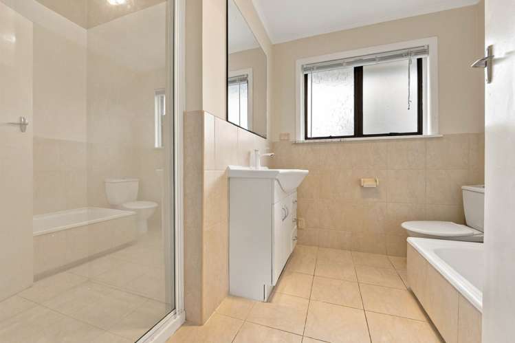 4 Dell Way Highland Park_11