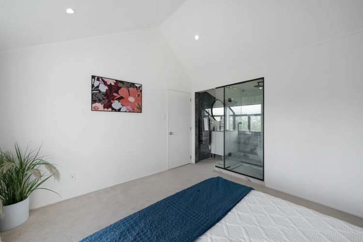 68A & 68B Sayegh Street St Heliers_10