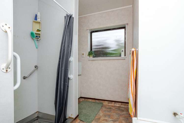 44 Allardice Street Dannevirke_17