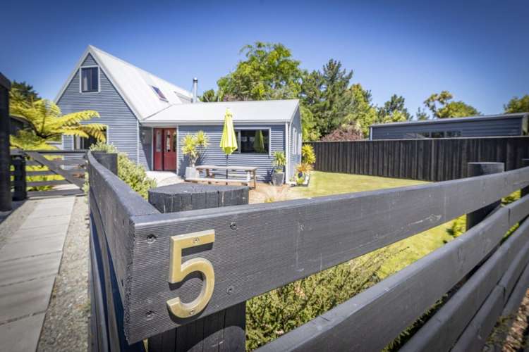 5 Penfold Square Leithfield_28