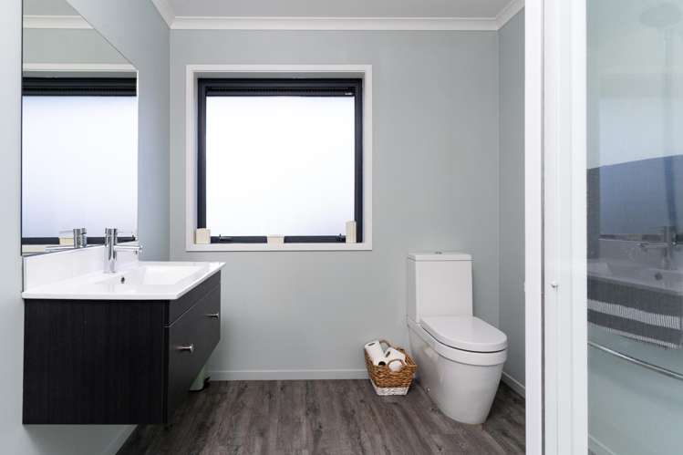 14 Farnborough Street Aranui_20