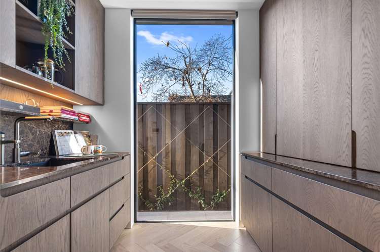 24 Holmwood Road Merivale_6