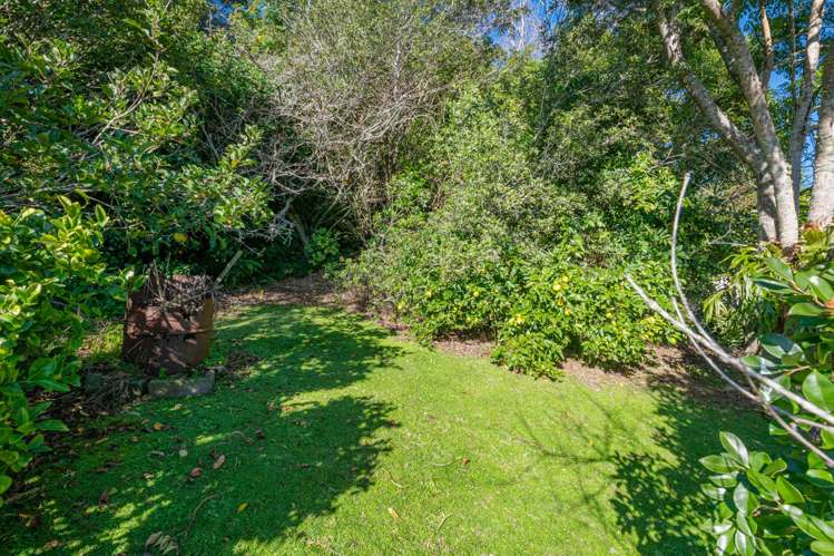 16 Arkles Strand Arkles Bay_21