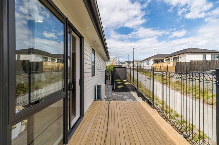 35 Maryvale Road Wainui_11