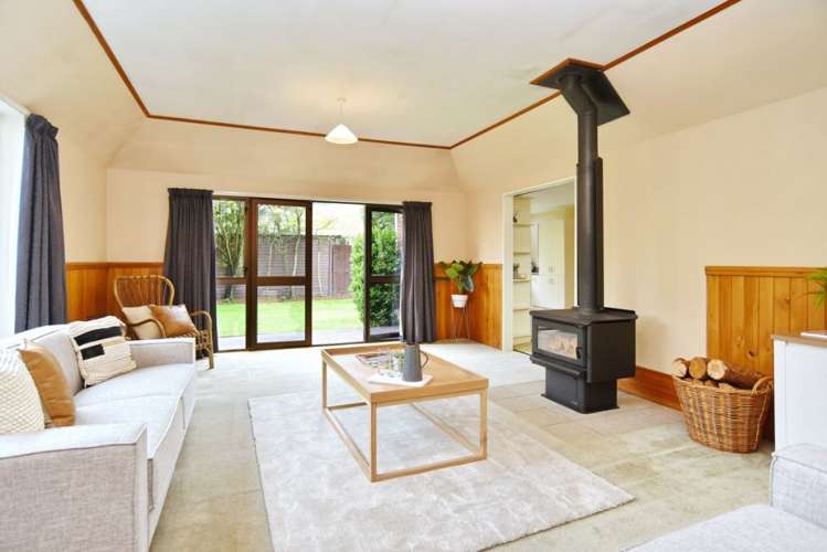 22a Momorangi Crescent Redwood_6