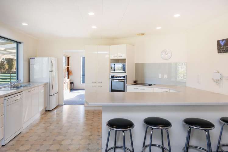 112 Avenue Road Foxton_12