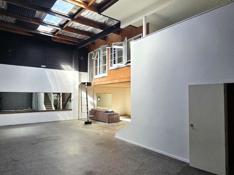 Unit 1/30 Fleet Street Eden Terrace_1