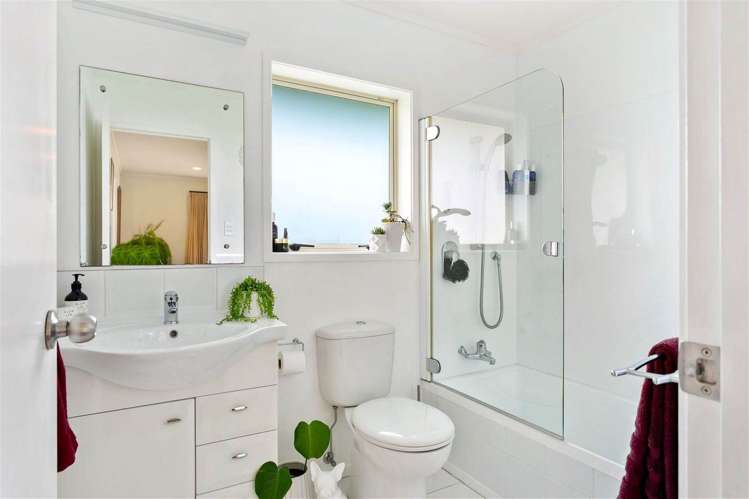 1275 Kahikatea Flat Road Kaukapakapa_7