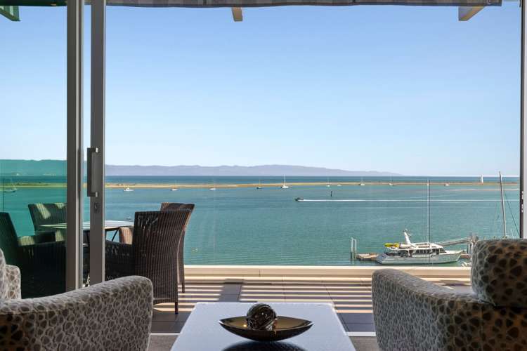 208/283 Wakefield Quay Stepneyville_12