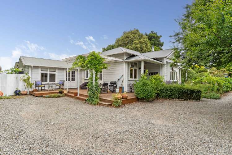 270 High Street North Carterton_5