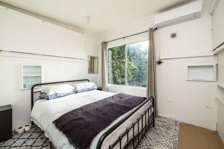 1598 Cape Palliser Road Cape Palliser_7