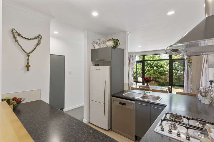 52 Gunner Drive Te Atatu Peninsula_10