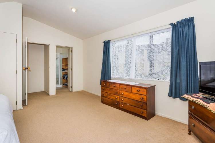 75 Girrahween Drive Totara Vale_11