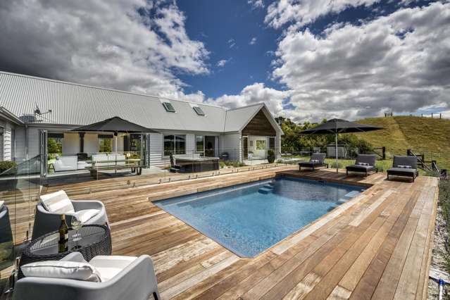 Luxury living with exceptional views!