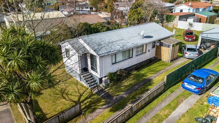 18 Harata Street Turangi_17