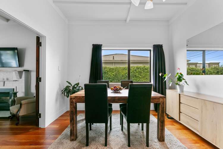 19 Ennismore Road Mount Albert_10