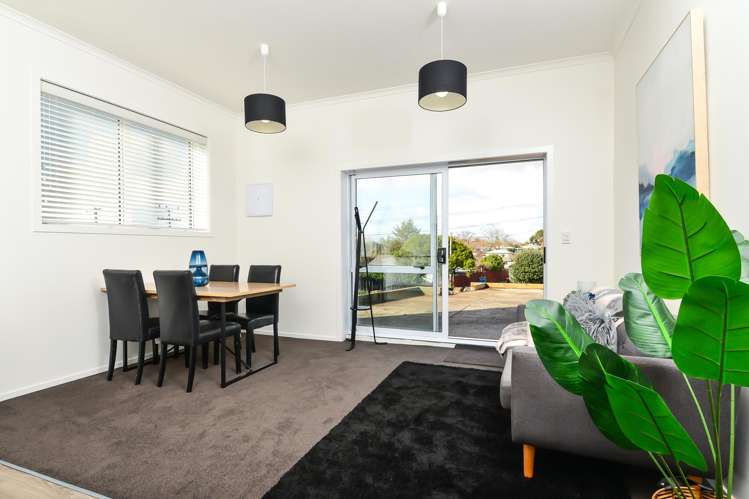 2/68b Mahoe Street Melville_7