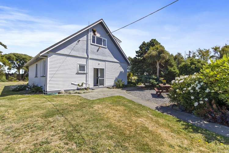 93 Waimate Highway Saint Andrews_17