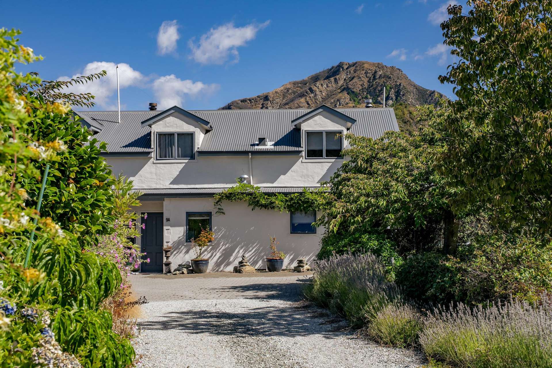 9A & 9B Argyle Place Arrowtown_0