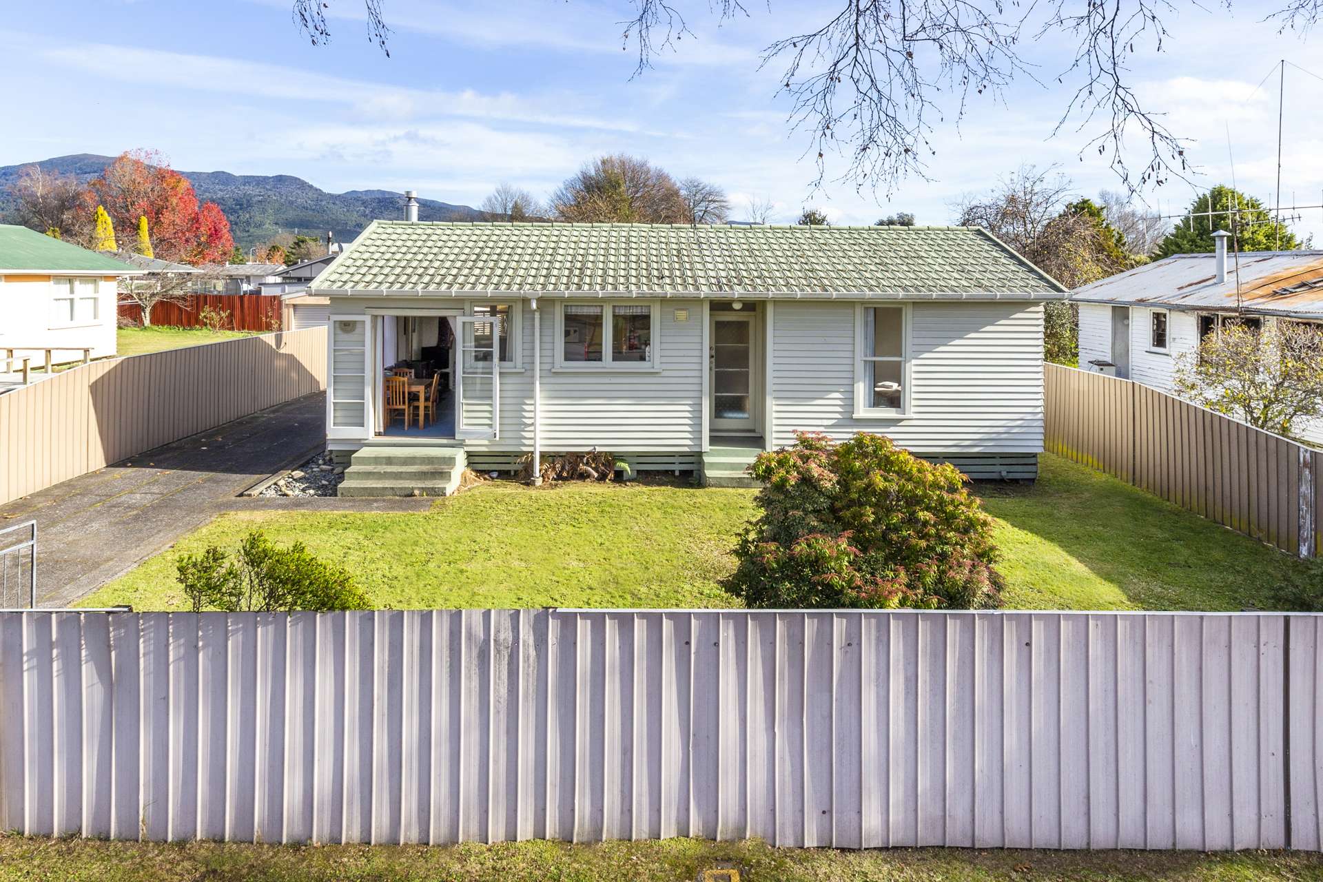 73 Te Rangitautahanga Road Turangi_0