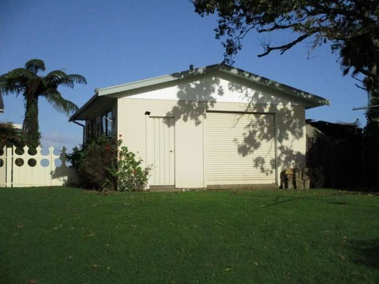 469 Waiwera Street Kawhia_13