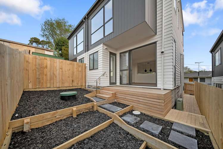 6/17 Sunnyfield Crescent Glenfield_3